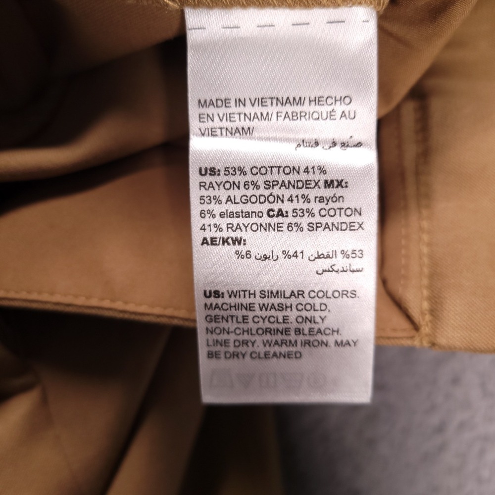 CHICOS Pants Size XL/16 (3) Tan Straight Leg Capri Crop Twill Stretch NEW - Picture 7 of 13